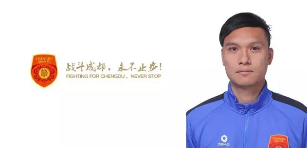 女生脱衣服的视频