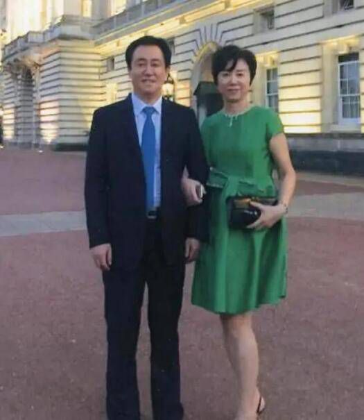 娇妻秘密进俱乐部穿环调教