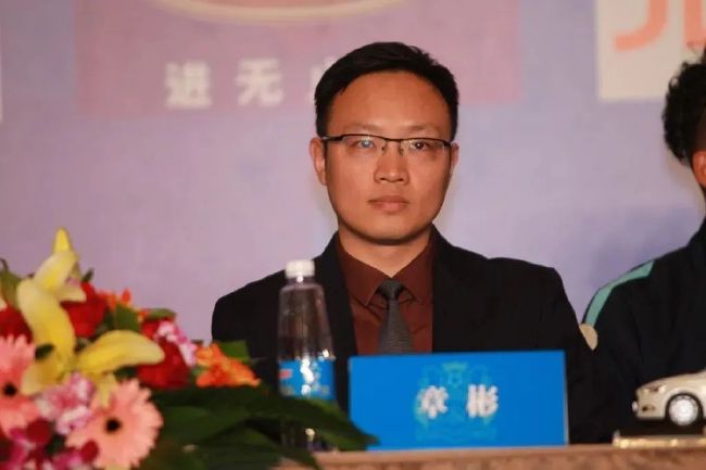 美女光溜溜图片视频素材没有马赛克