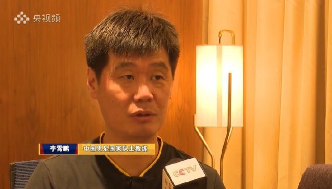 别墅里的她睡