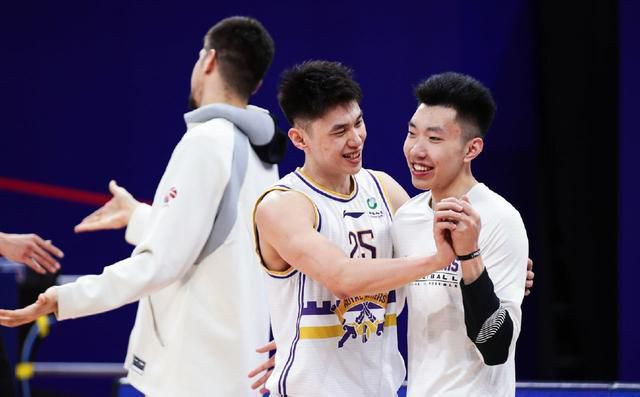 综合 欧美 国产 视频二区