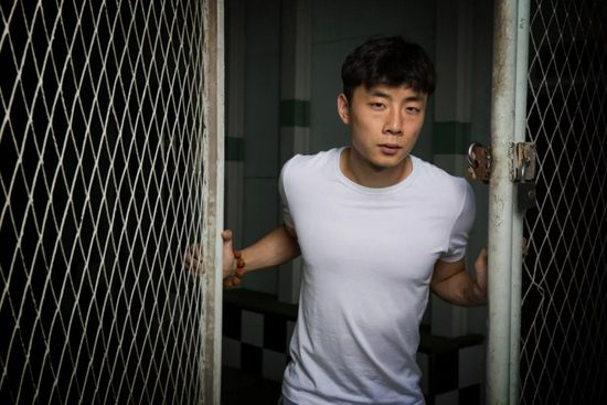 蜜桃红桃视频
